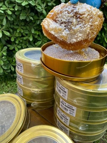 Bitlis Hizan Doğal  Karakovan Petek  Balı (1500 gr)