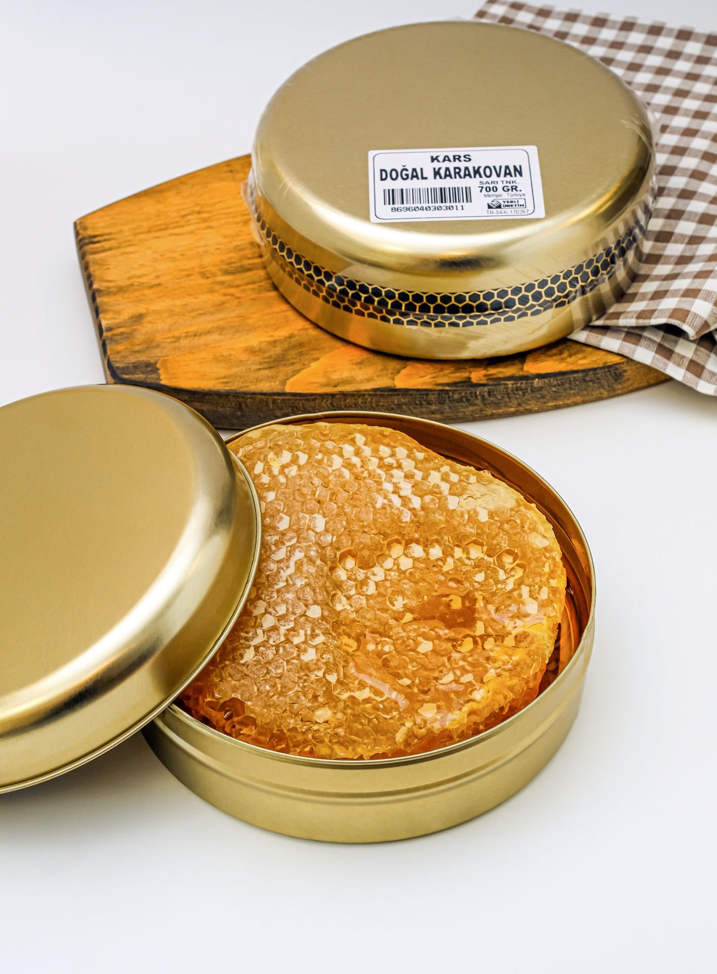 Kars Doğal Karakovan Petek Bal (700 gr)