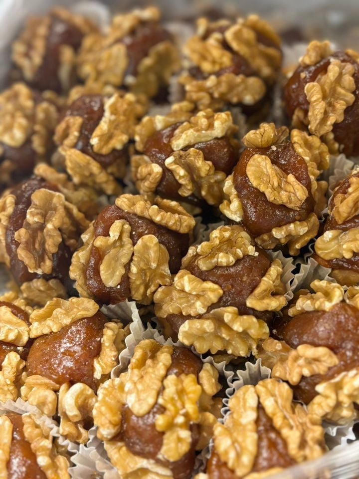 Mersin Cezerye Cevizli Atom (350 gr)