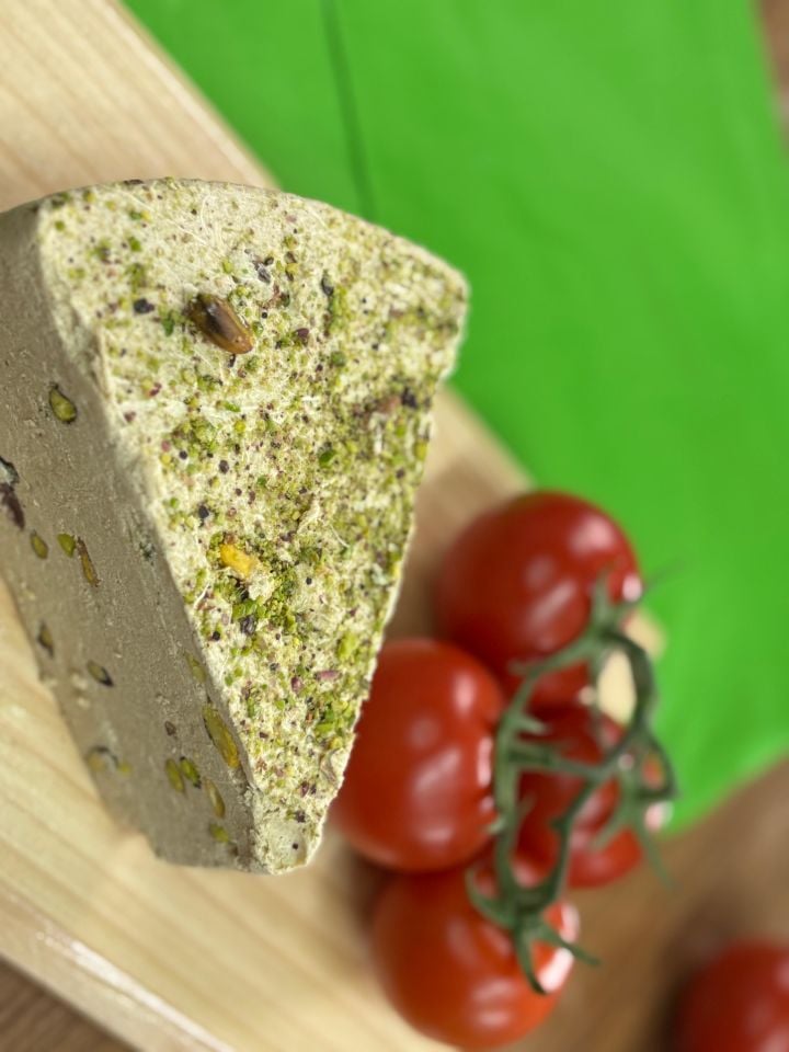 Manisa Antep Fıstıklı Tahin Helva (500 gr)