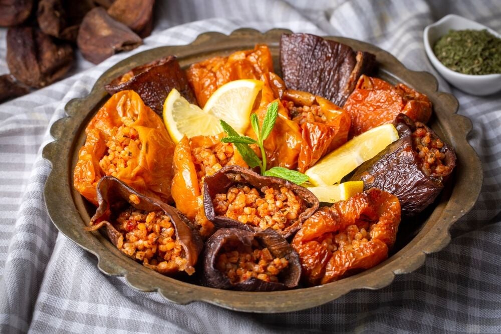 Patlıcan ve Biber Karışık Kuru Dolma