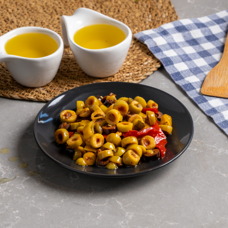 Ayvalık Zeytin Salatası (500 gr)