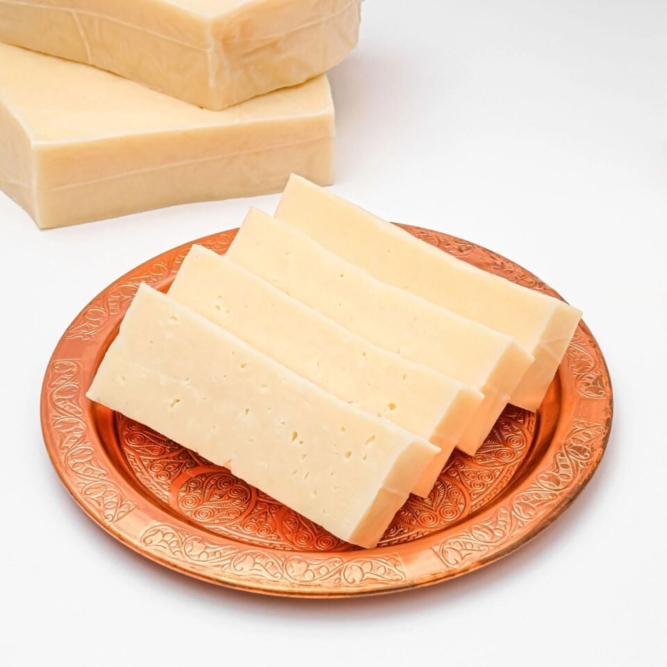 Ayvalık Kelle (Mihaliç) Peyniri (750 gr)