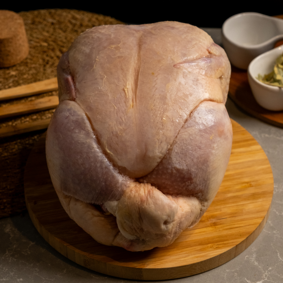 Köy Tavuğu (2250 gr)